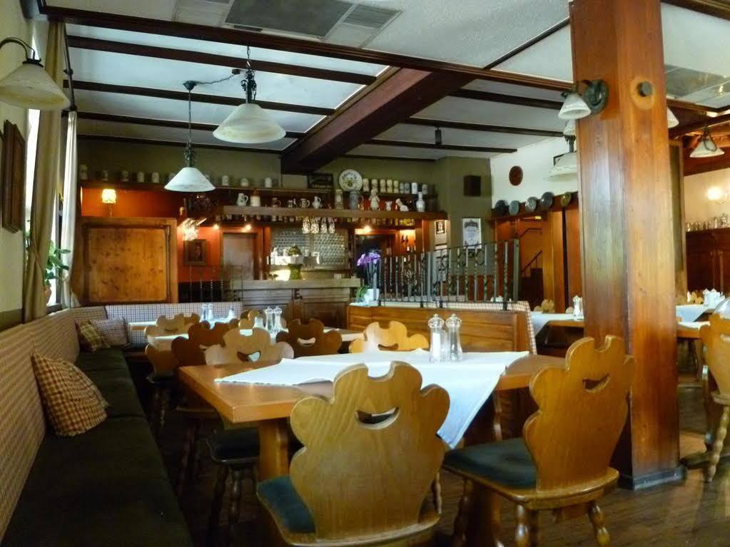 Gasthaus Zum Specht Hösbach Dış mekan fotoğraf